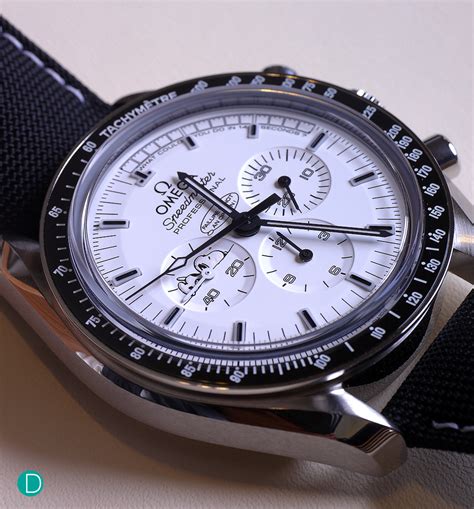 omega Apollo 13 silver Snoopy